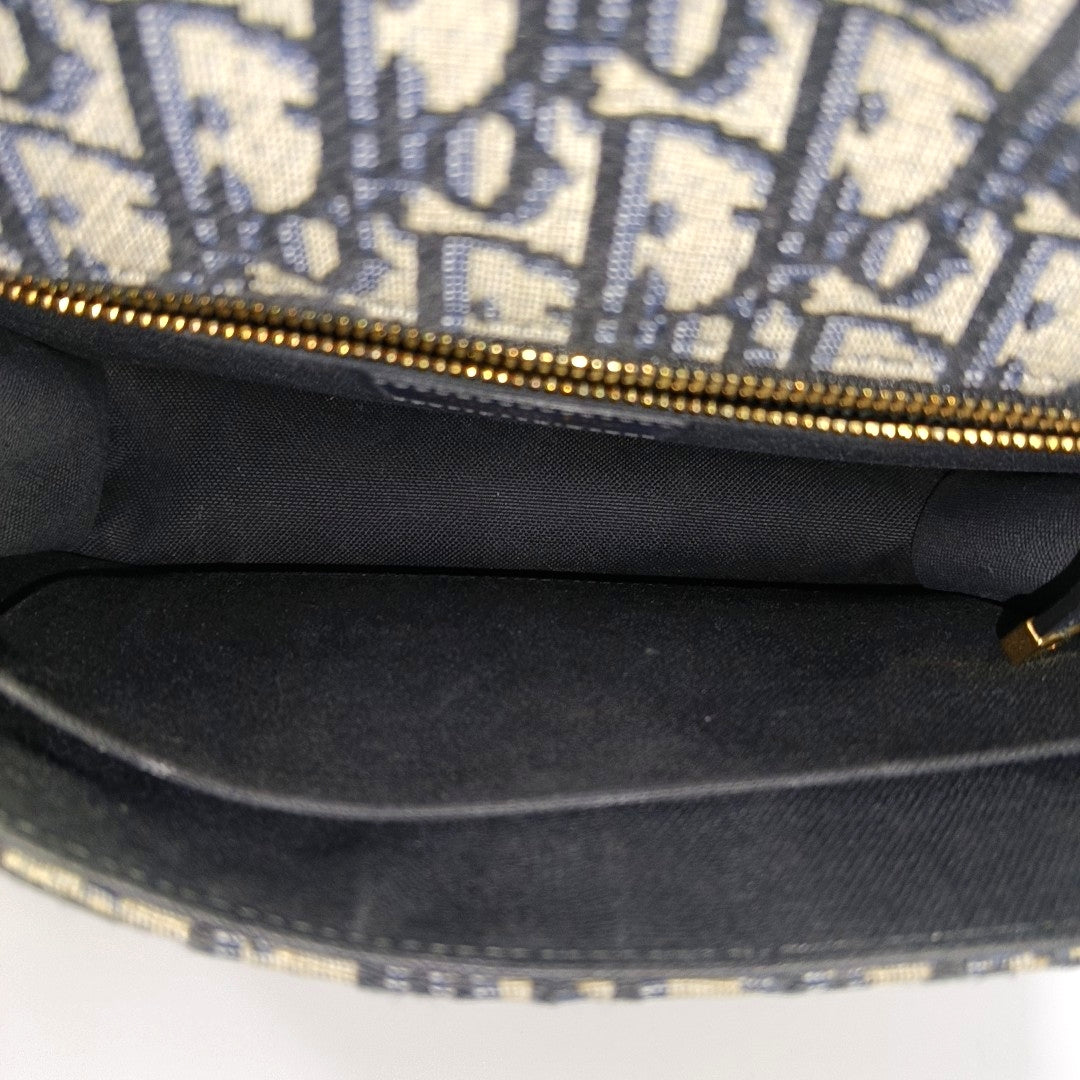 30 Montaigne Oblique Canvas Blue
