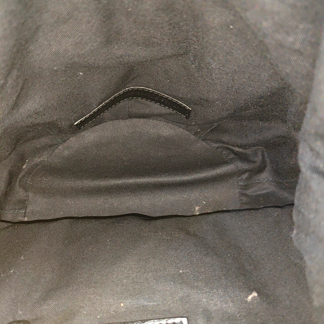 Pompon Bag Calfskin Black