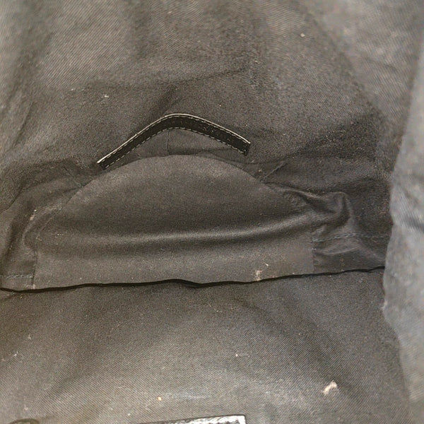 Pompon Bag Calfskin Black