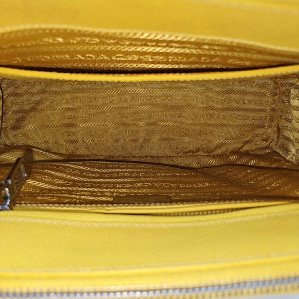 Authenticated pre-owned  Galleria Calfskin Yellow - Shoulder Bag at Looply