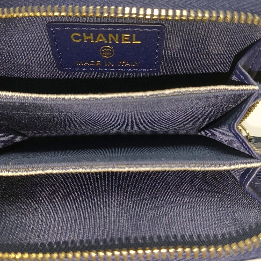 Quilted Lambskin Wallet Blue