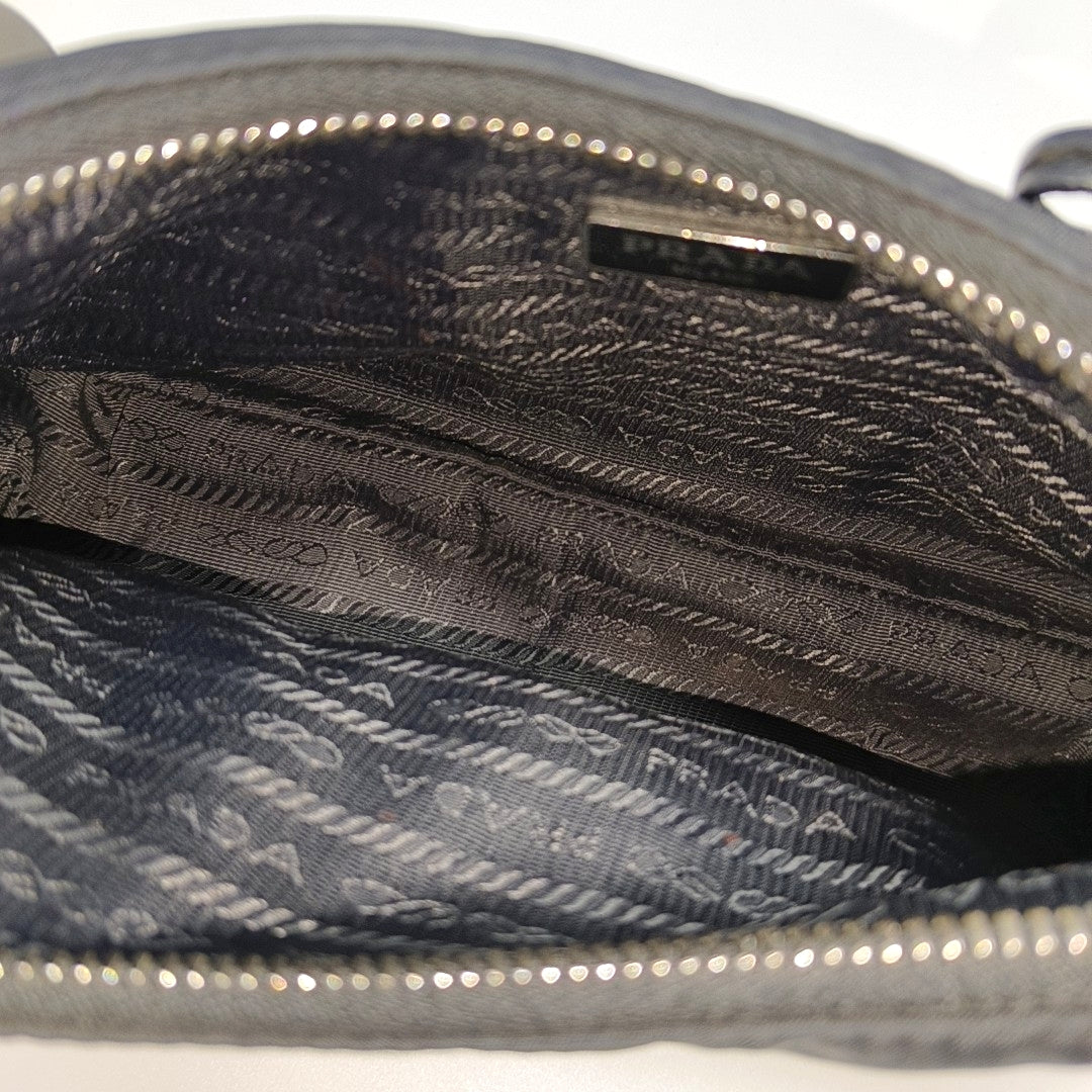 Re-Edition2005 Nylon Black