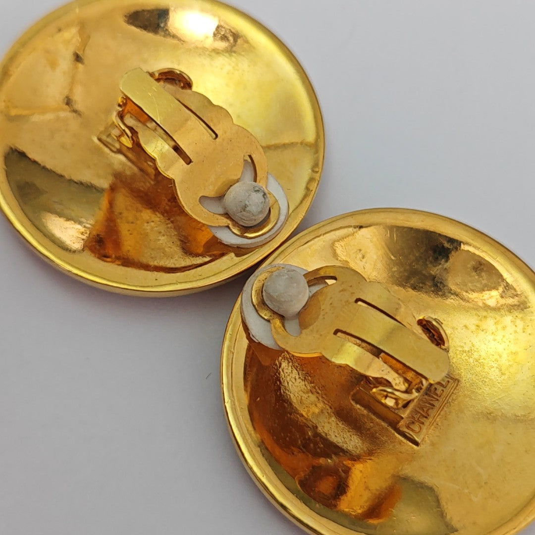 Metal Gold Clip On Earrings