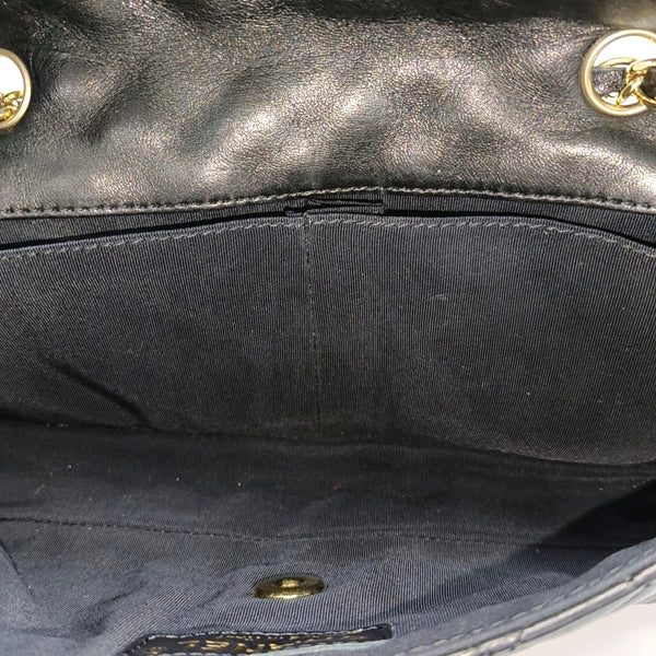 Authenticated pre-owned  CLASSIC FLAP Quilted Lambskin Black - Shoulder Bag at Looply
