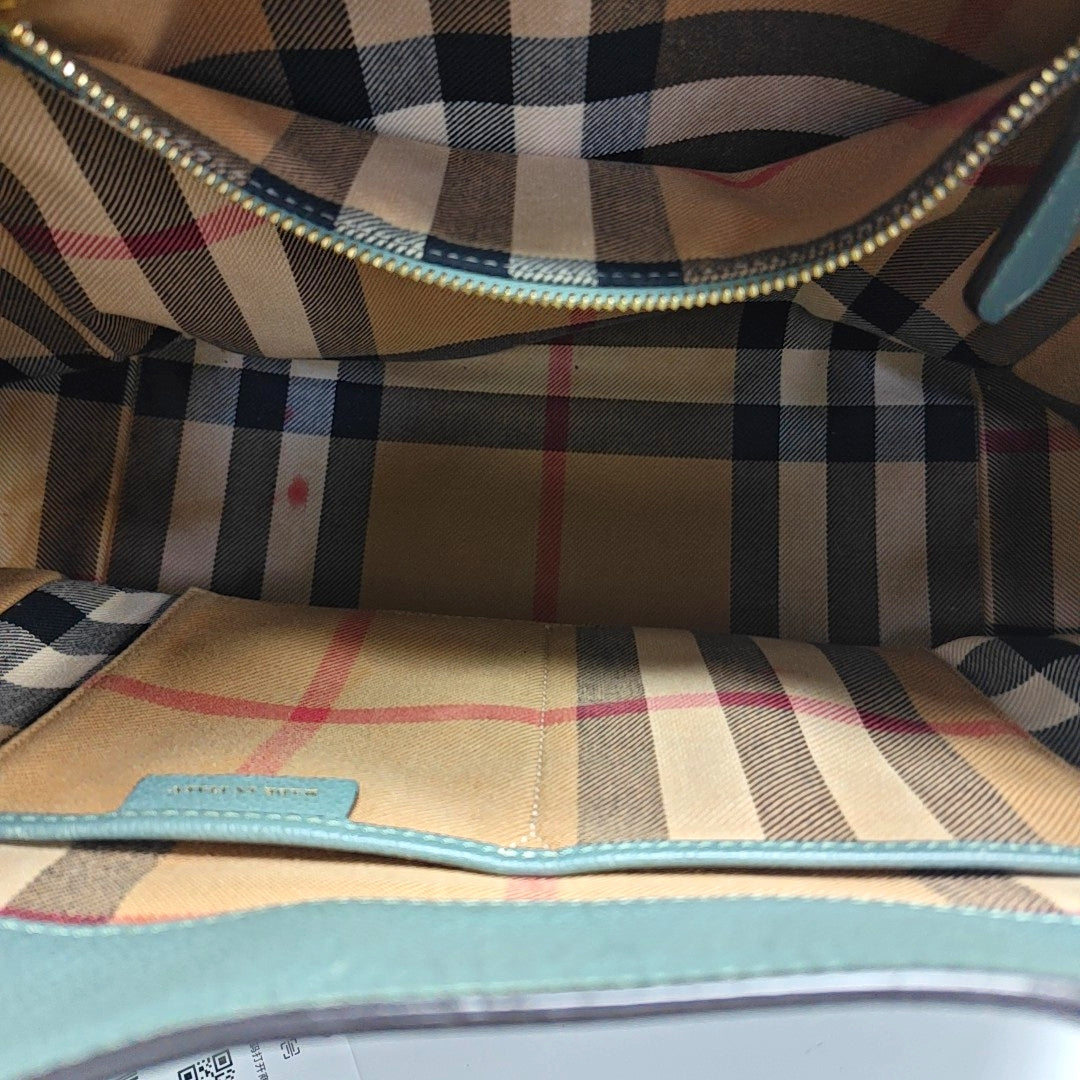 Buckle Medium Calfskin Green