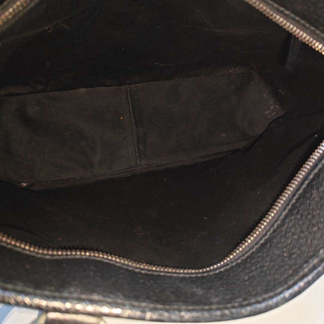 Monogram Canvas Black