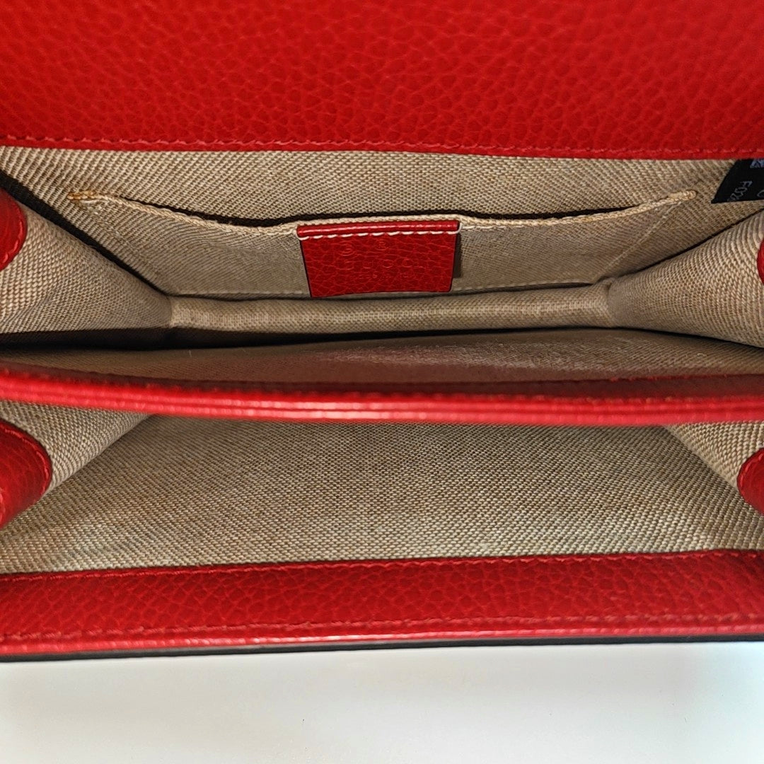 Interlocking G Small Calfskin Red