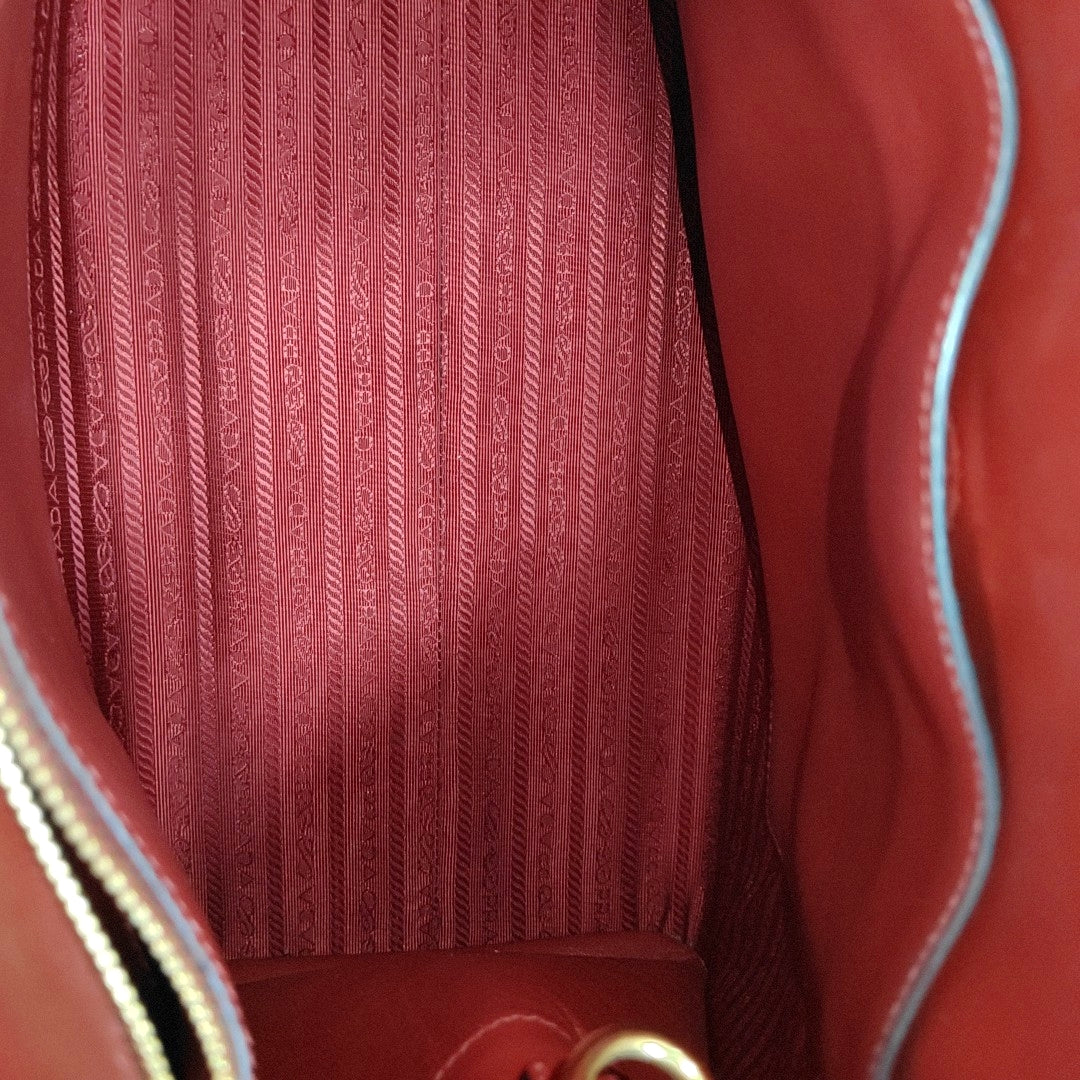 Monochrome Calfskin Red