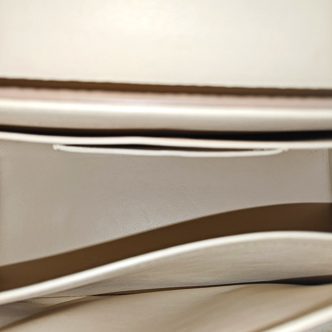 TWIST Calfskin Beige
