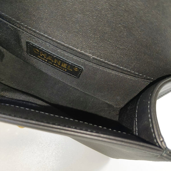BOY CHANEL Small Quilted Calfskin Black