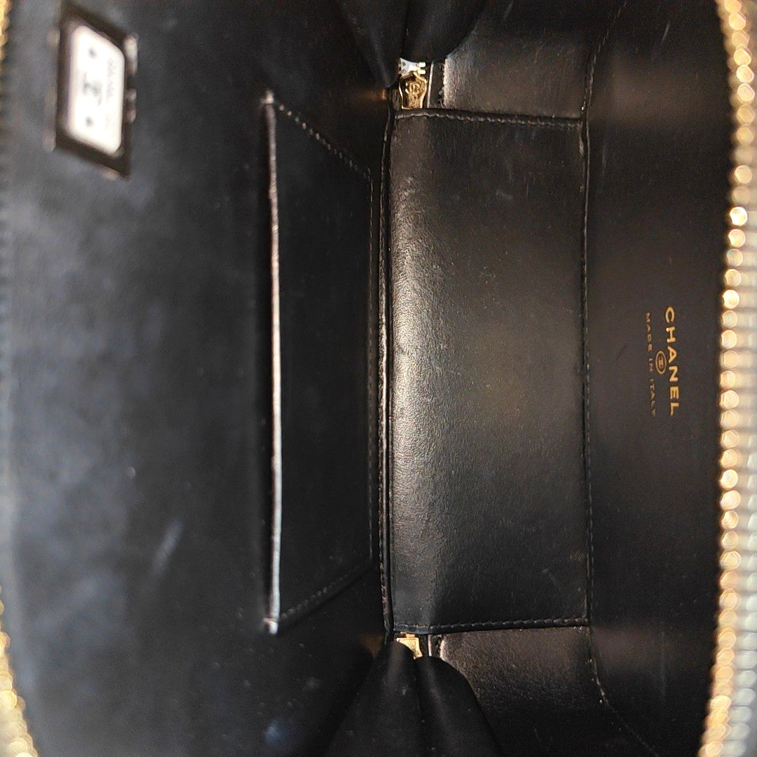 Quilted Grained Calfskin Black