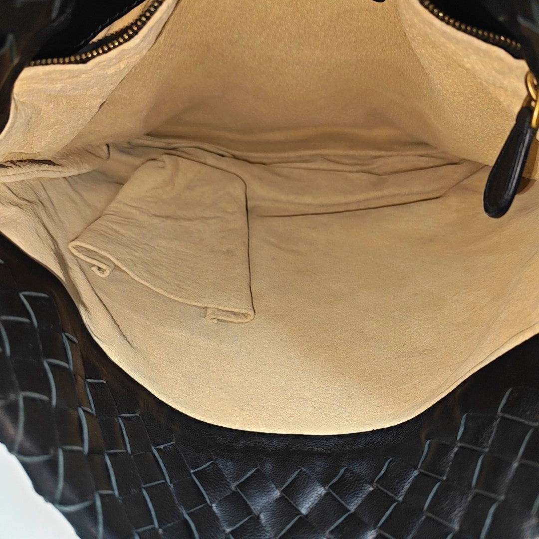 Calfskin Shoulder Bag Black