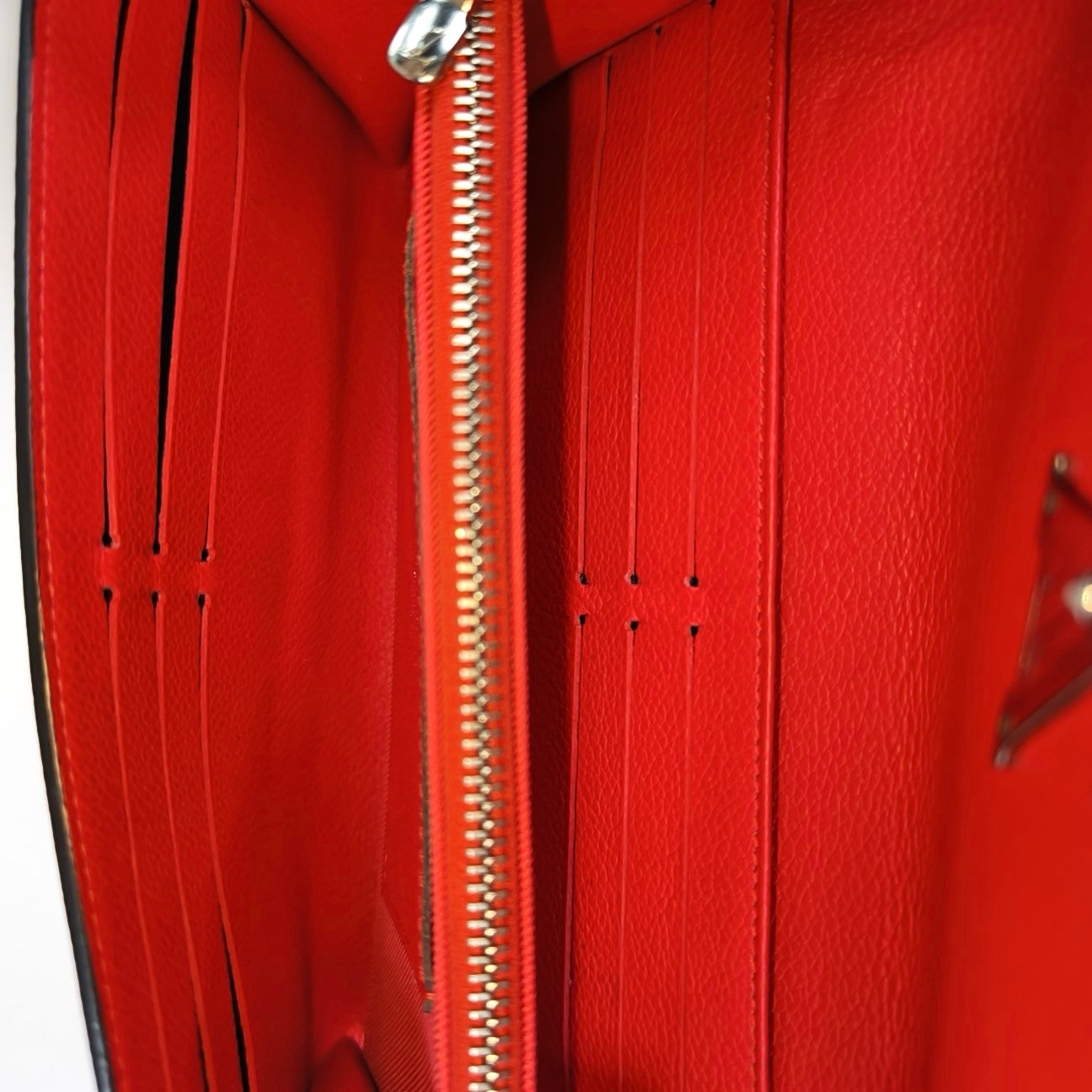 LOCKME BB Calfskin Red Wallet