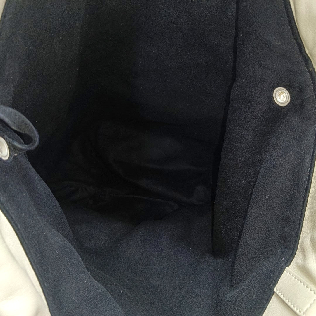 Lambskin White