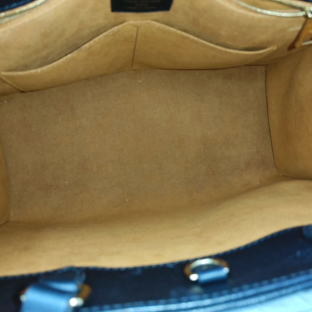 ONTHEGO MM Monogram Calfskin Black