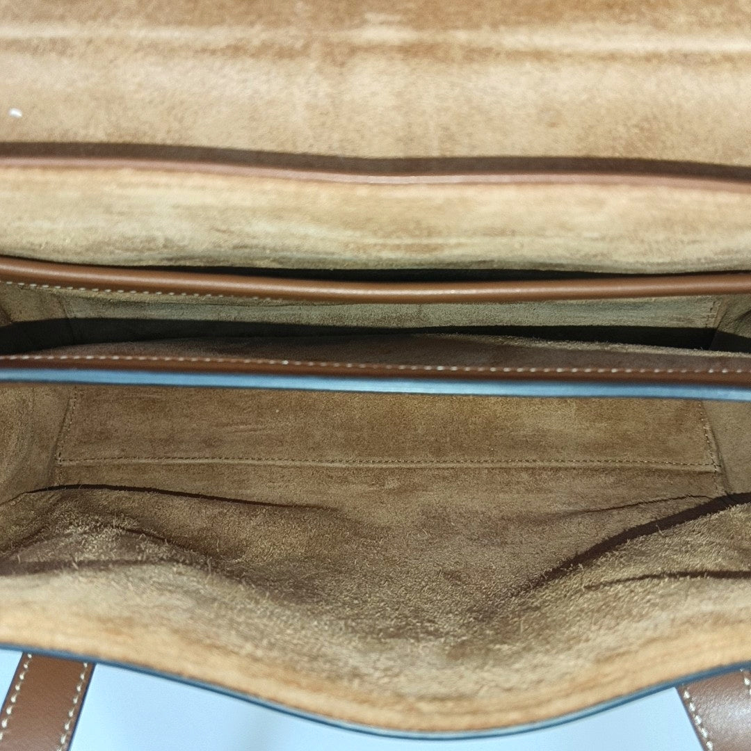 16 Medium Calfskin Brown