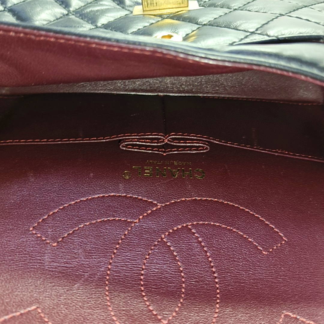2.55 225 (small) Quilted Calfskin Black