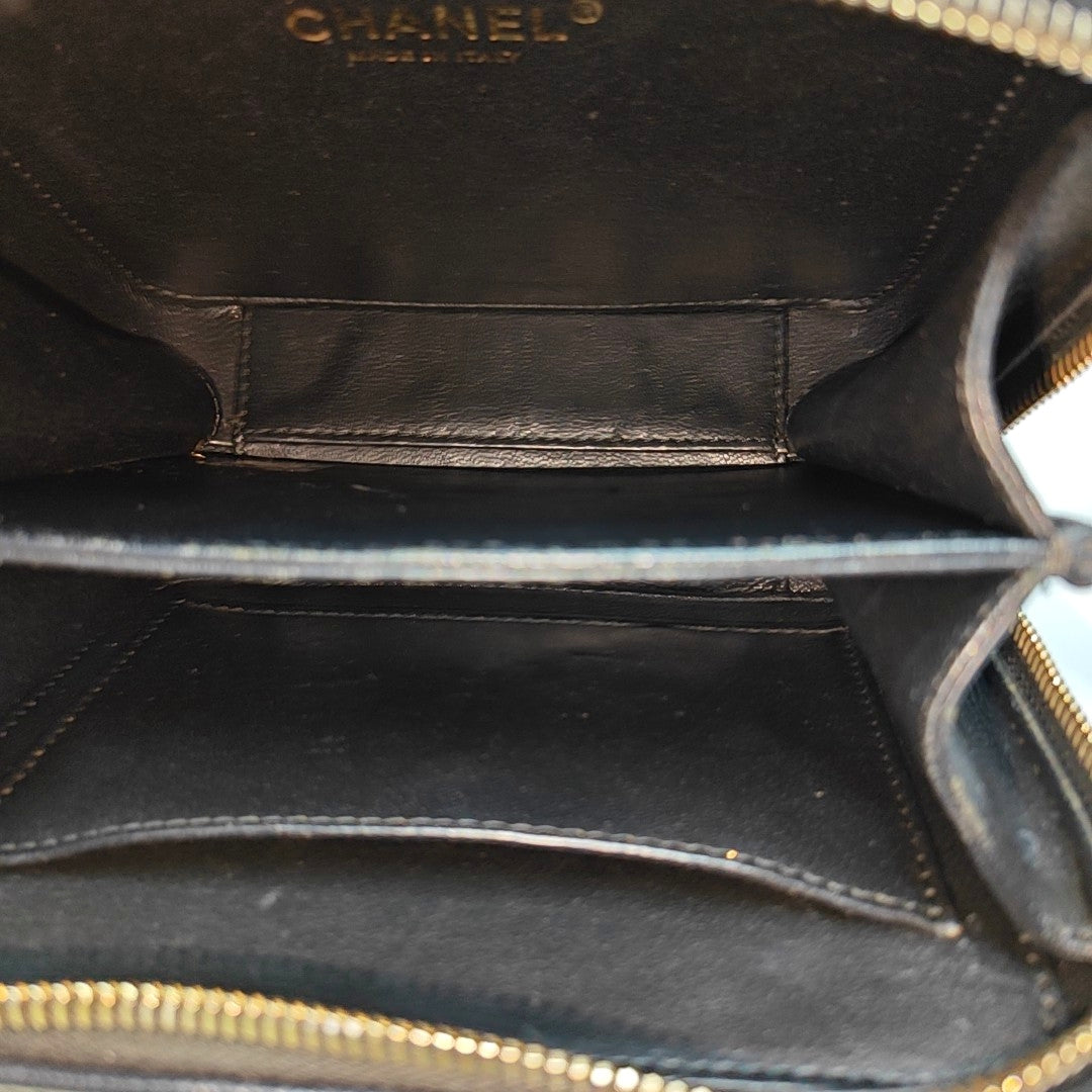 FILIGREE Small Quilted Grained Calfskin Black