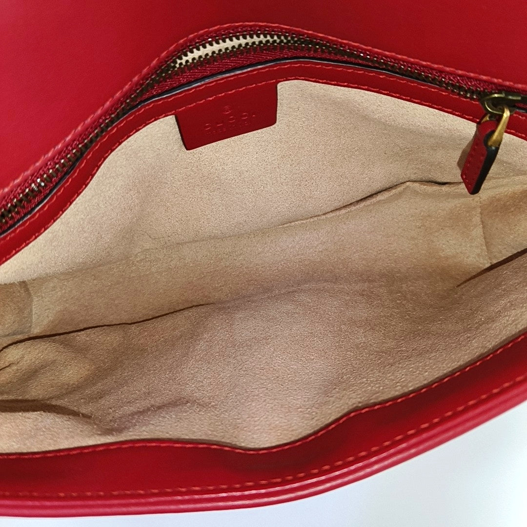 GG Marmont Medium Quilted Calfskin Red