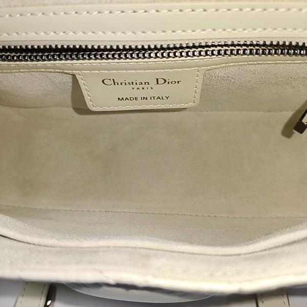 Authenticated pre-owned  Diorcamp Small Cannage Calfskin White - Shoulder Bag at Looply