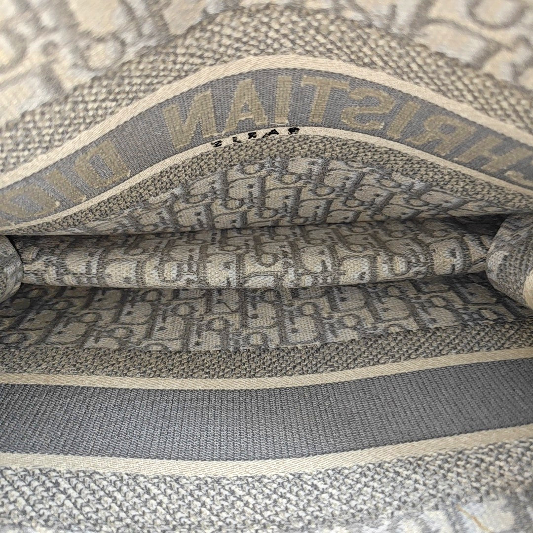 Book Tote Medium Oblique Canvas Gray