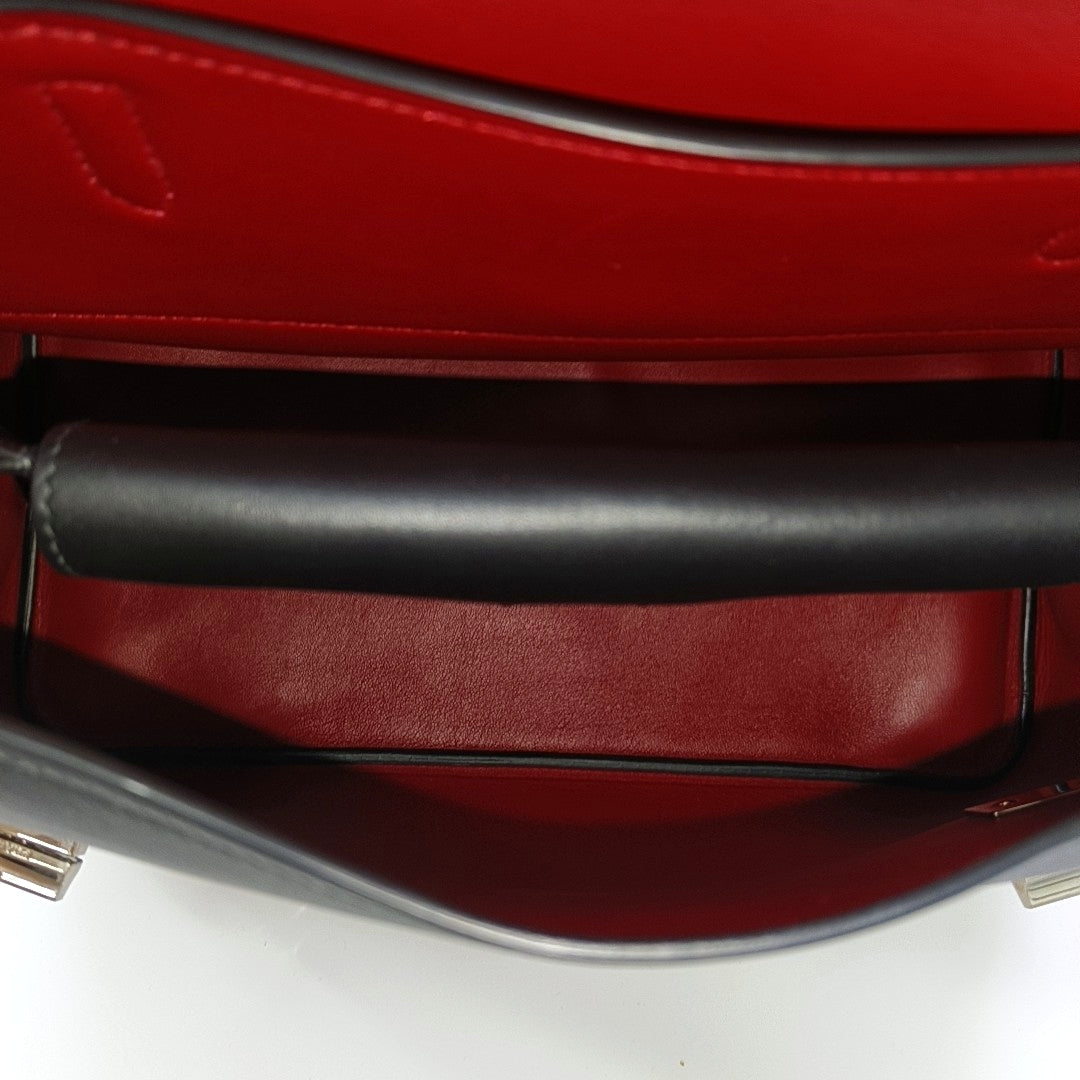 Inside Calfskin Black