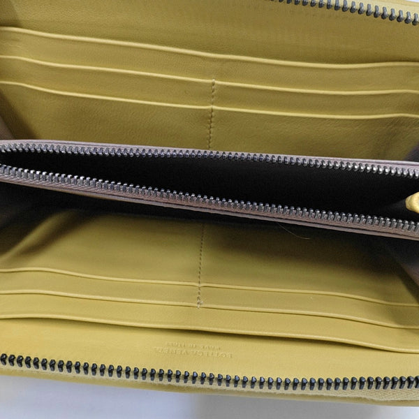 Calfskin Wallet Green
