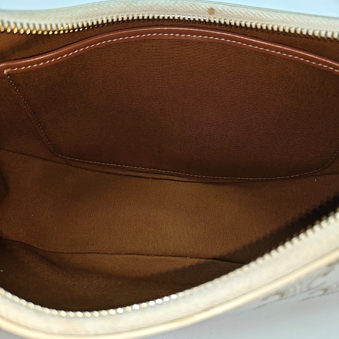 AVA Medium Coated Canvas Beige