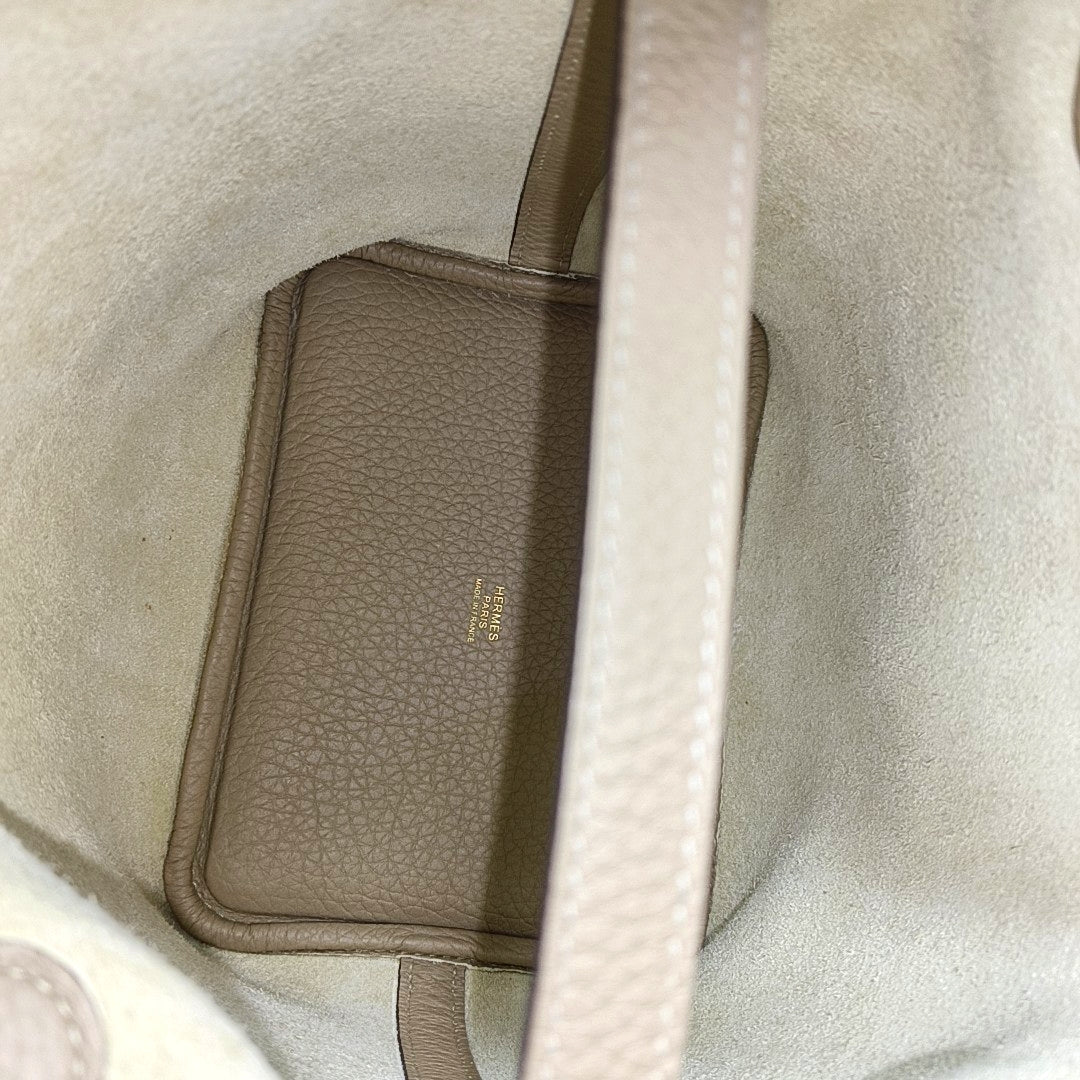 Authenticated pre-owned  Picotin Lock 18 Clemence Beige - Bucket Bag at Looply