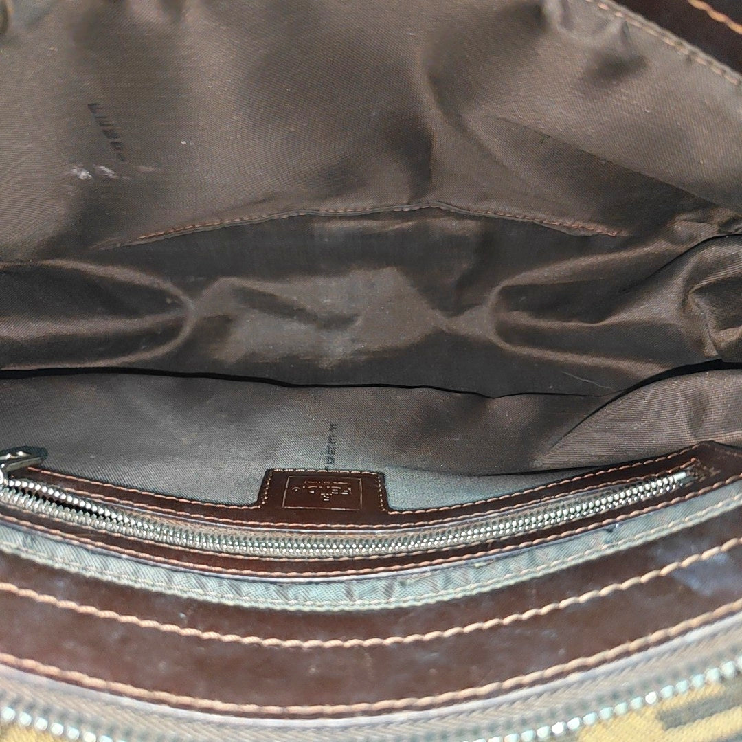 Baguette Medium Canvas Brown