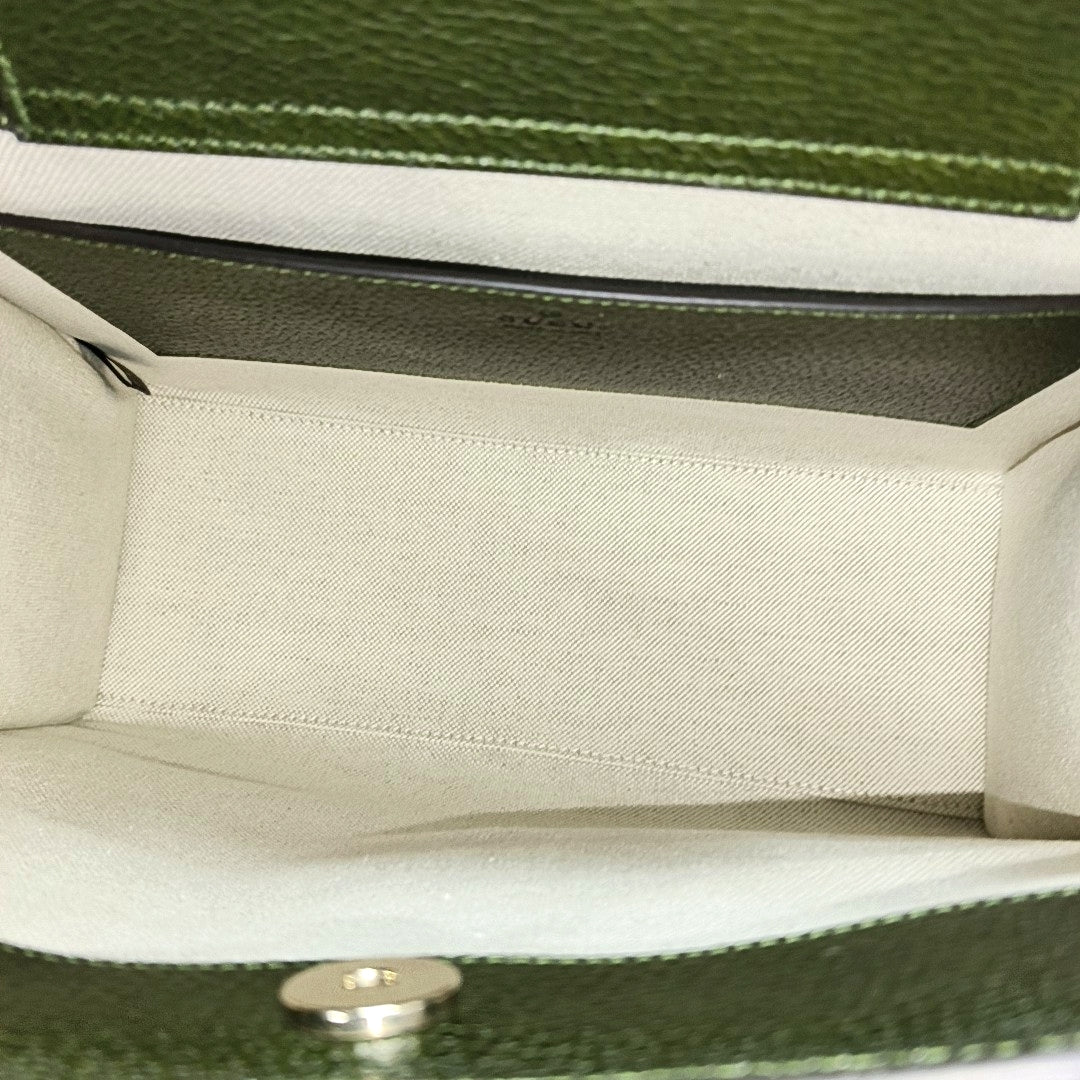 Diana Medium Calfskin Green