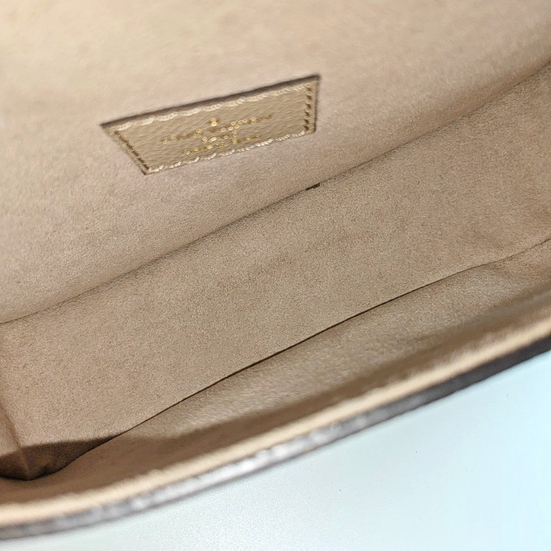 DIANE Nano Monogram Calfskin Gray