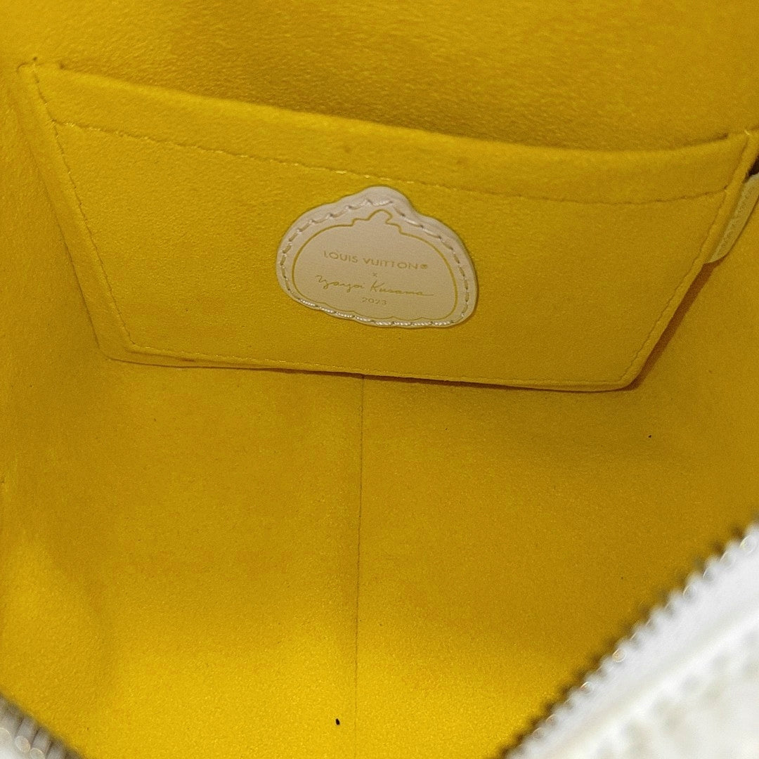 SQUARE Calfskin White