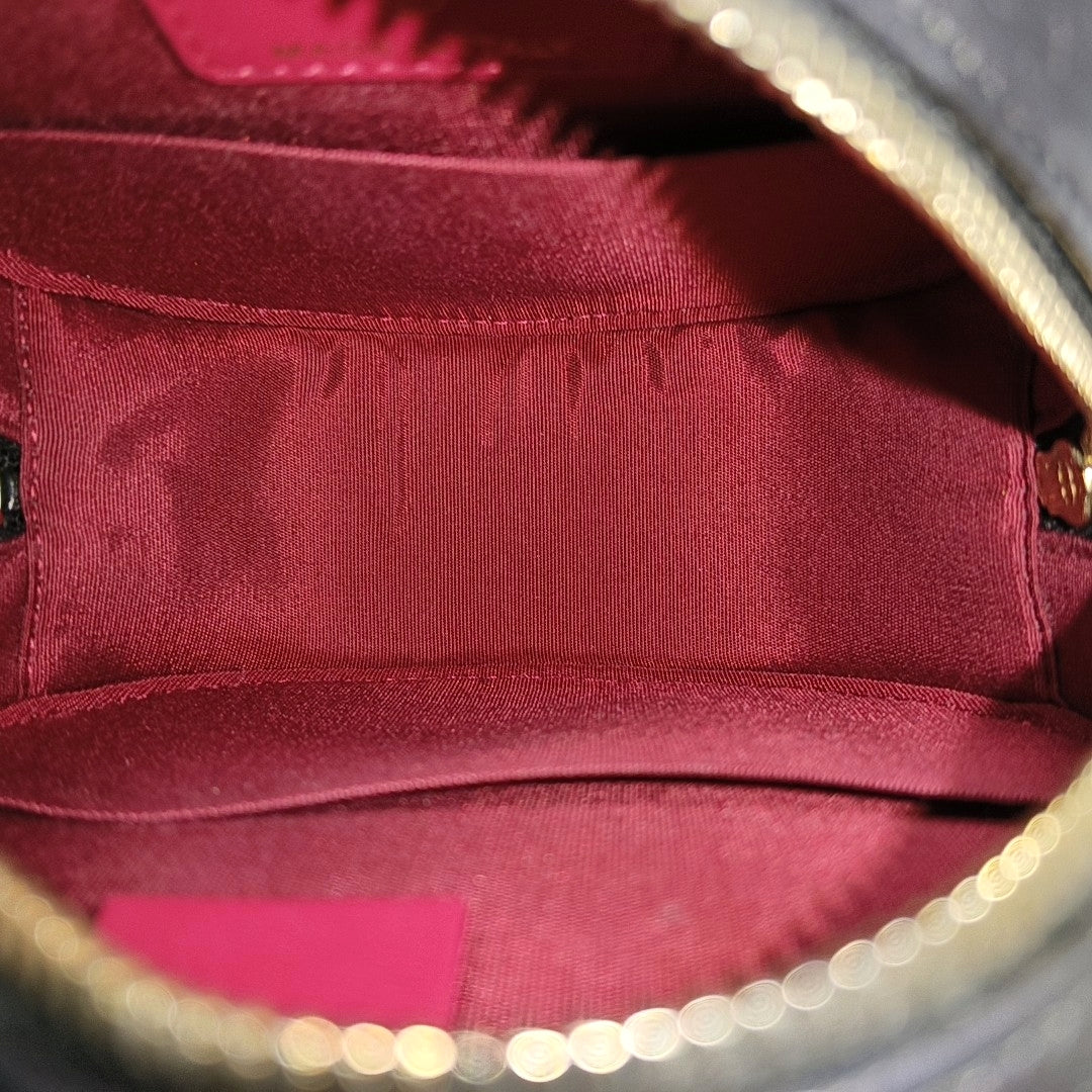 ROUND Mini Quilted Calfskin Black