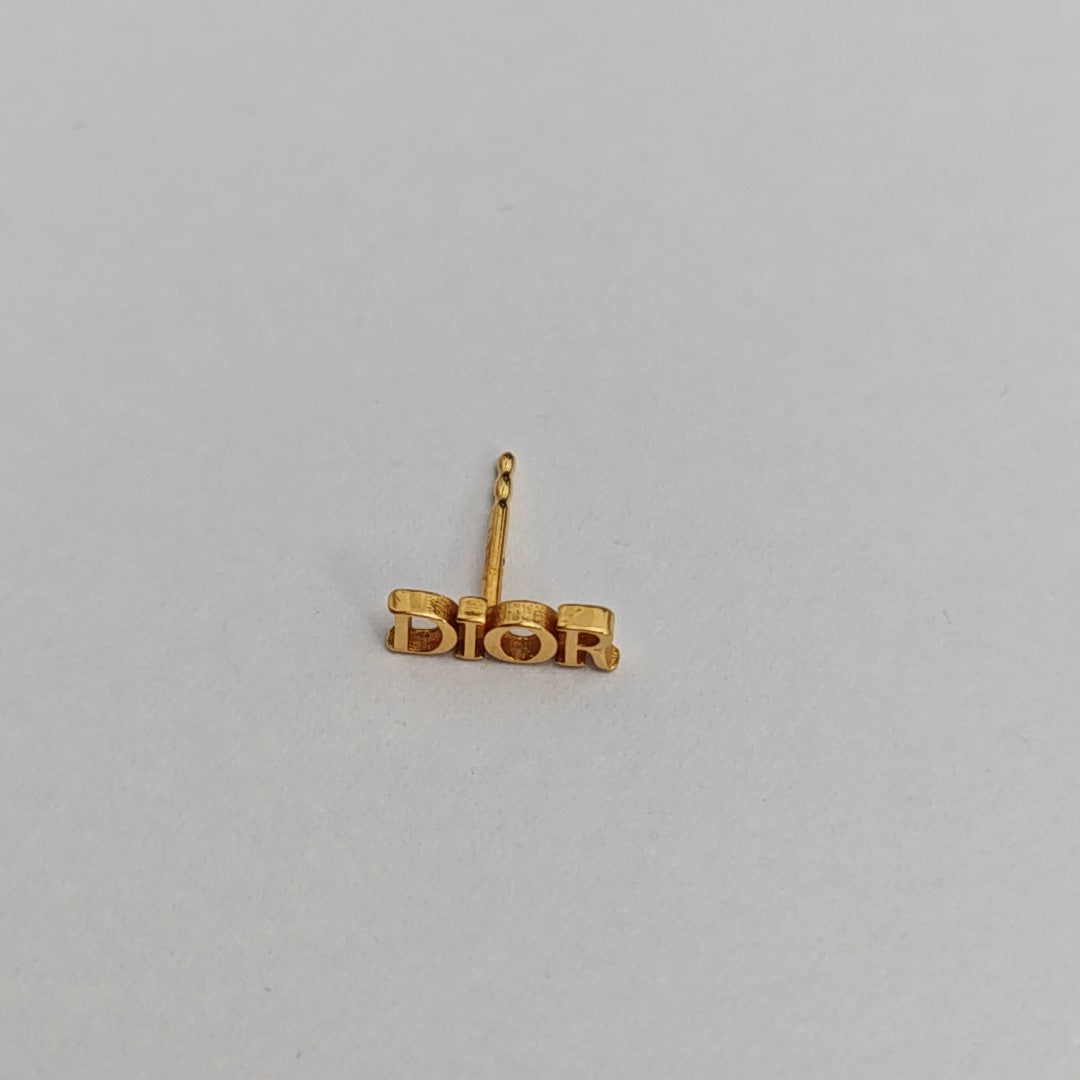Metal Gold Stud Earrings