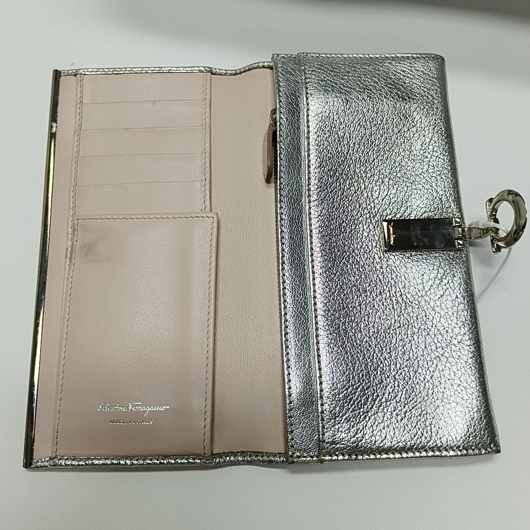 Authenticated pre-owned  Gancini Calfskin Silver Wallet - Wallet at Looply
