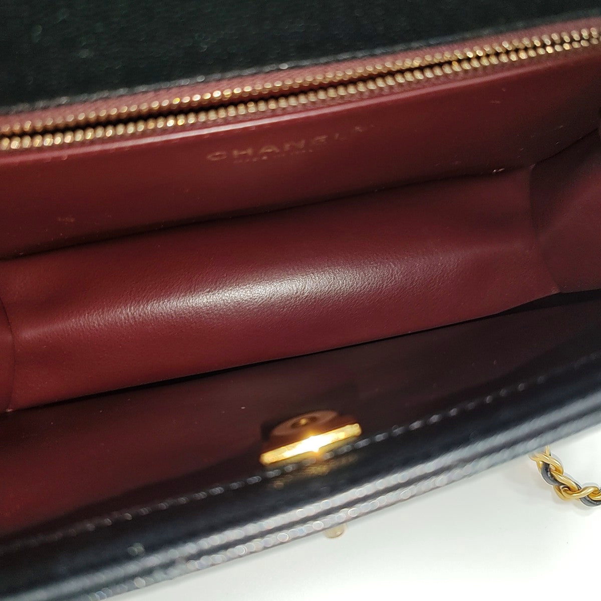 Quilted Grained Calfskin Shoulder Bag Black