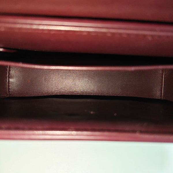 Authenticated pre-owned  30 Montaigne Oblique Calfskin Burgundy - Shoulder Bag at Looply