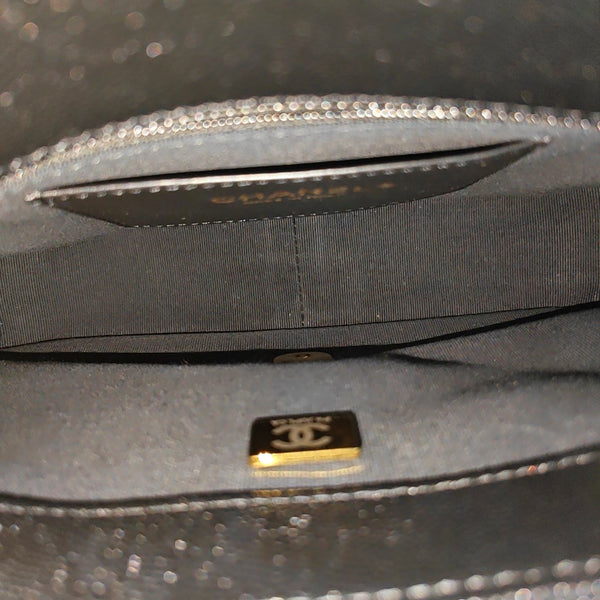 CLASSIC FLAP Mini Quilted Grained Calfskin Black