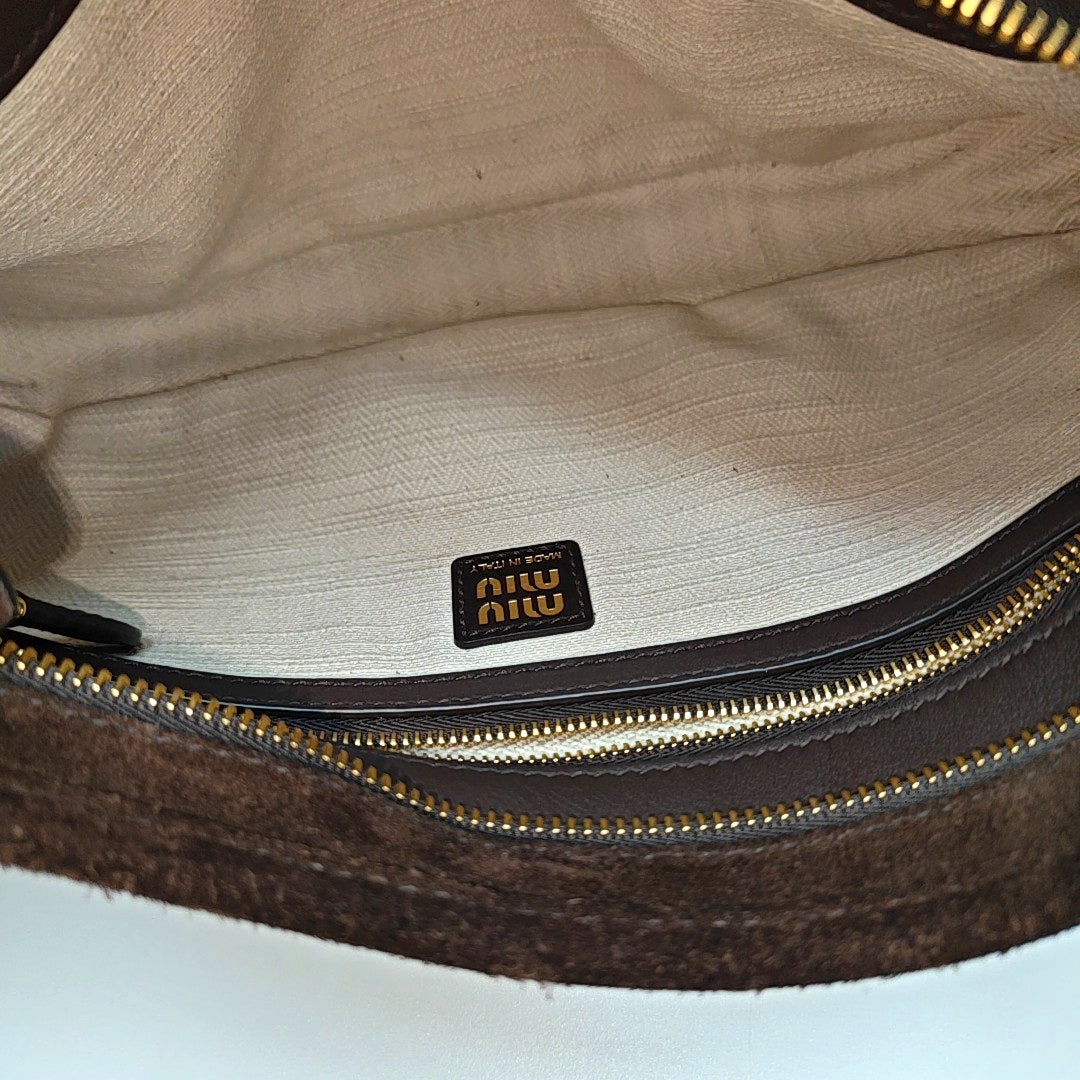 Aventure Suede Brown