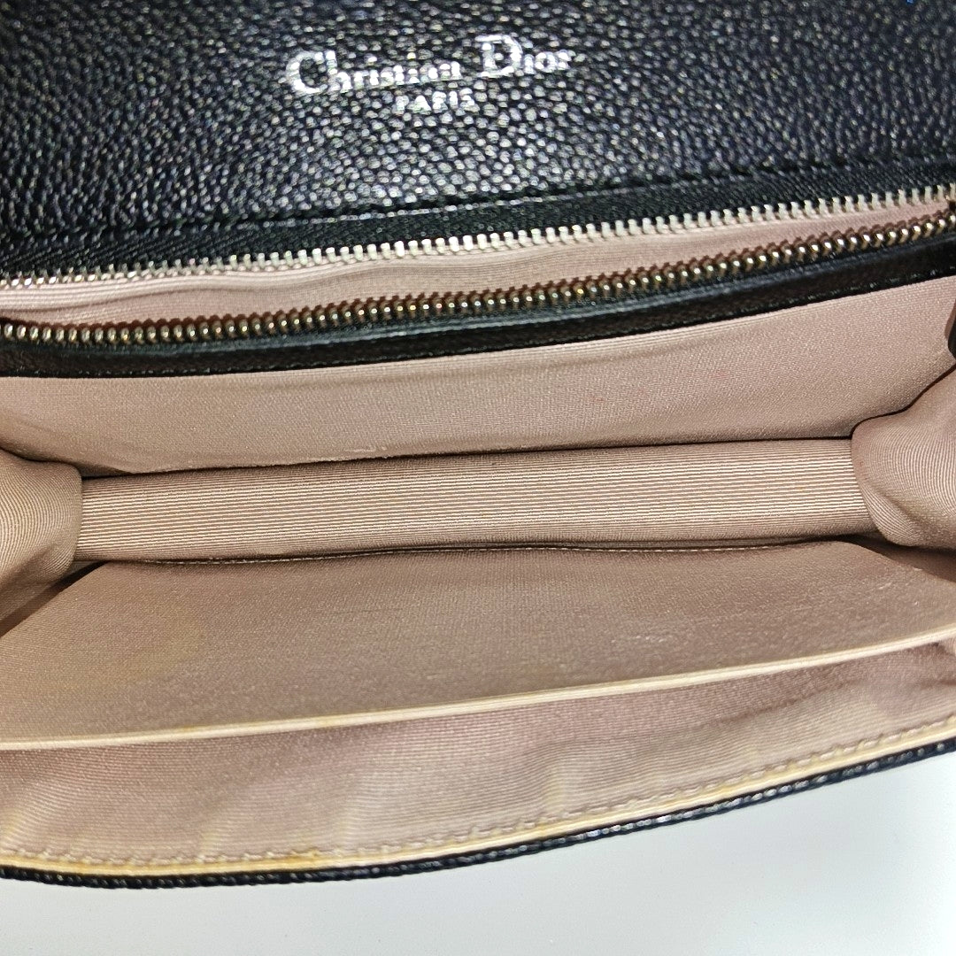 Diorama Medium Cannage Calfskin Black