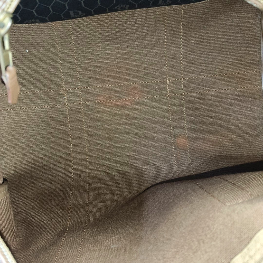 Boston Coated Canvas Black