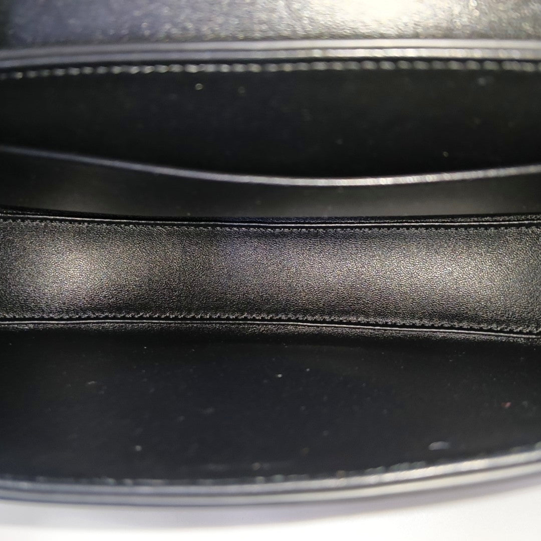 TRIOMPHE Small Patent Calfskin Black