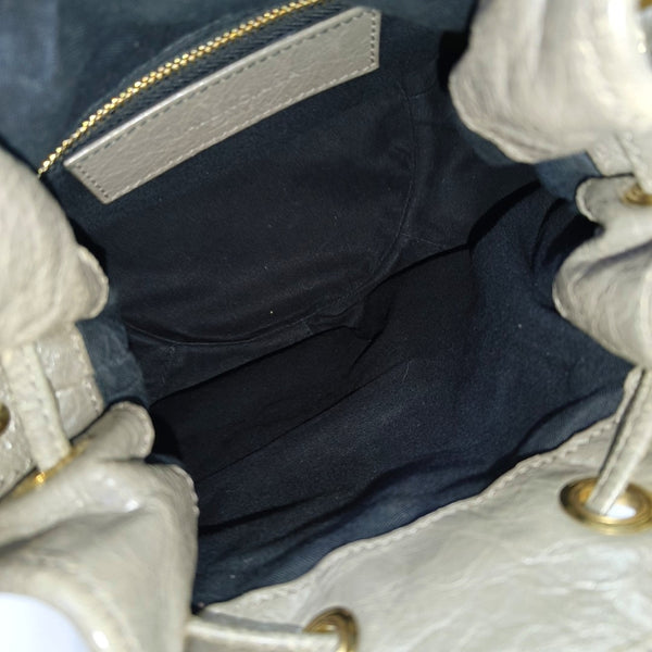 Pompon Bag Lambskin Gray