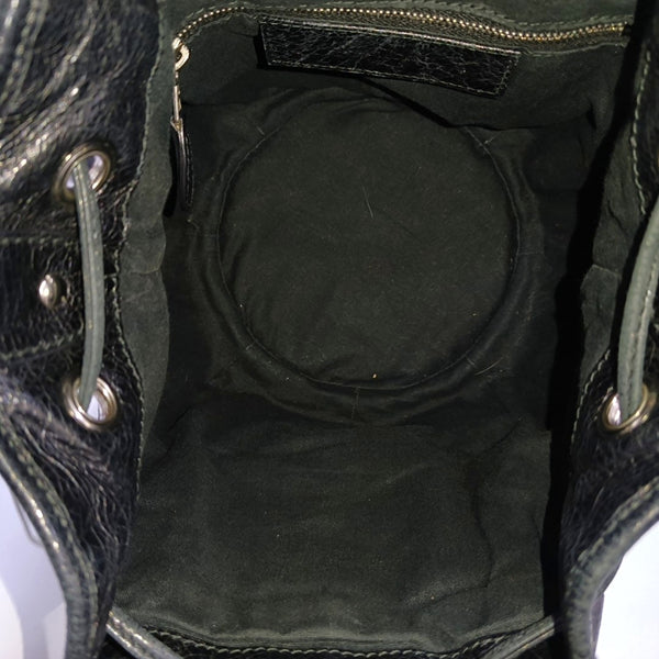 Pompon Bag Calfskin Black