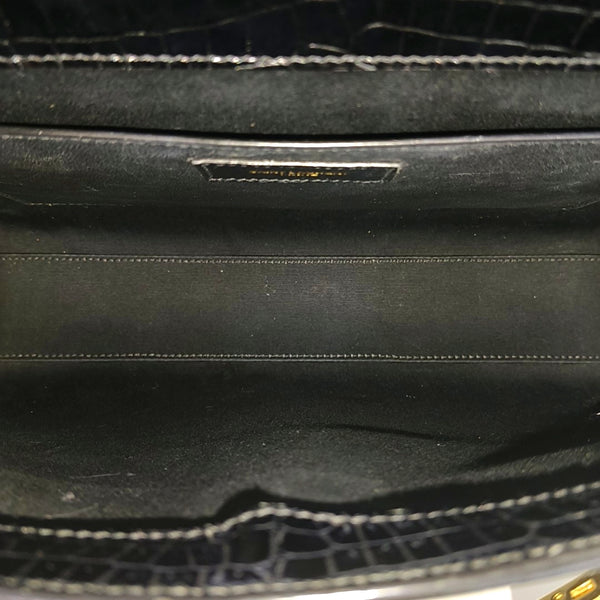 MANHATTAN Medium Calfskin Black