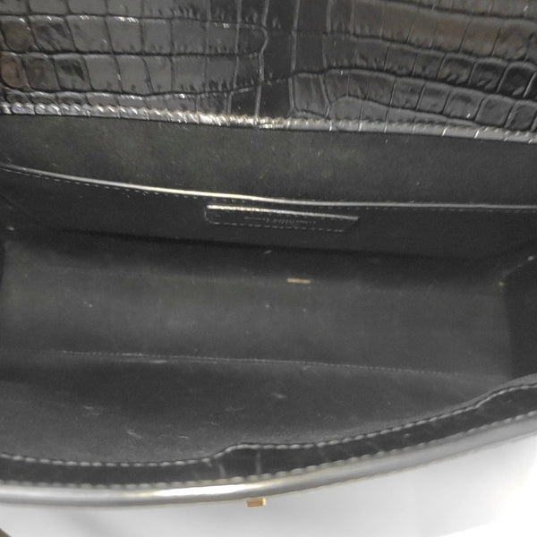 MANHATTAN Medium Calfskin Black