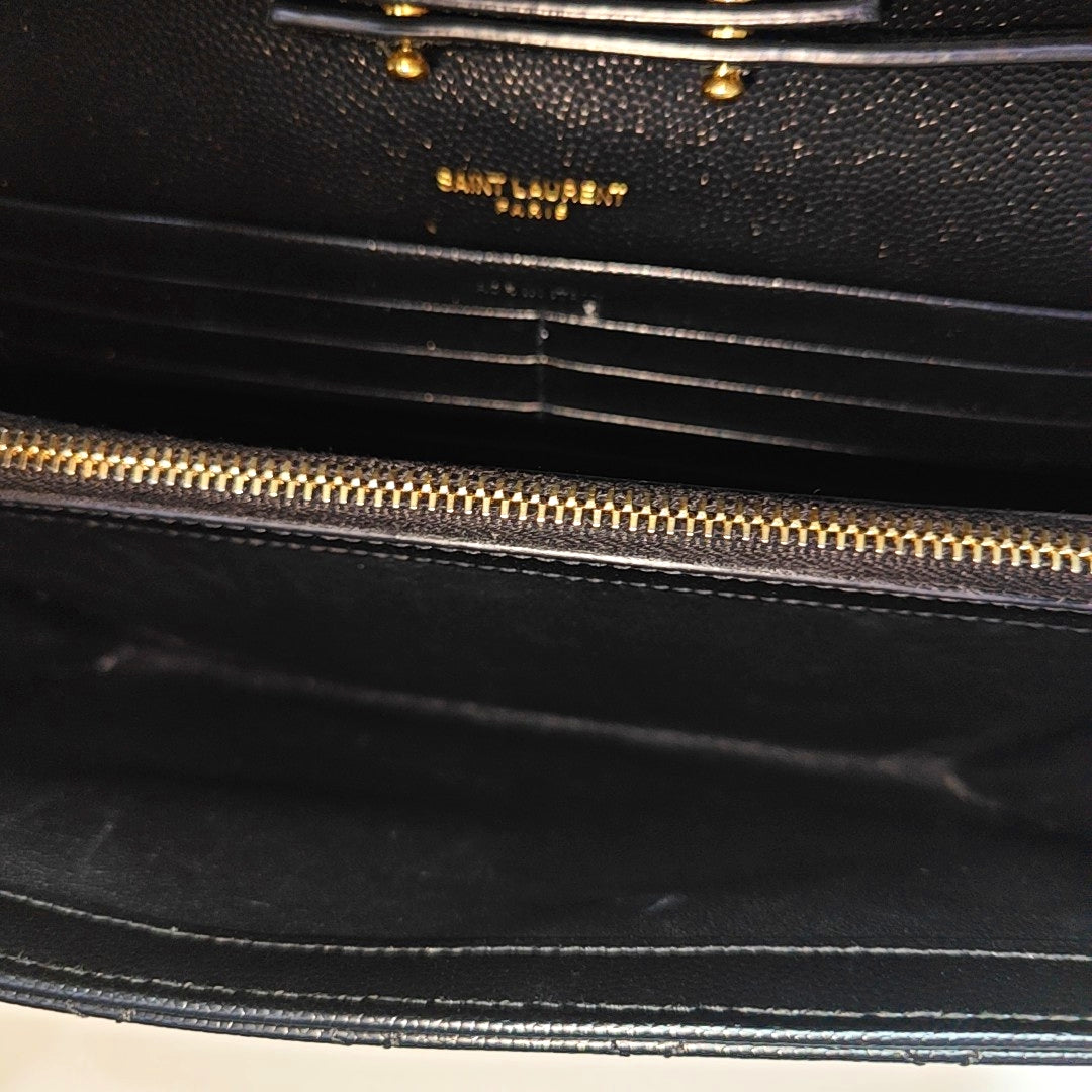 MONOGRAM Medium Chevron Calfskin Black