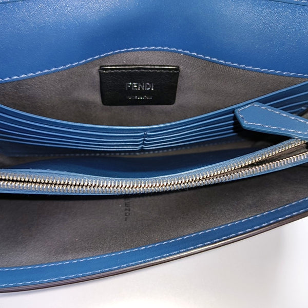 Authenticated pre-owned  Kan I F Calfskin Blue - Shoulder Bag at Looply
