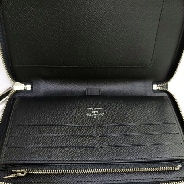 ZIPPY Damier Graphite Coated Canvas Gray Wallet